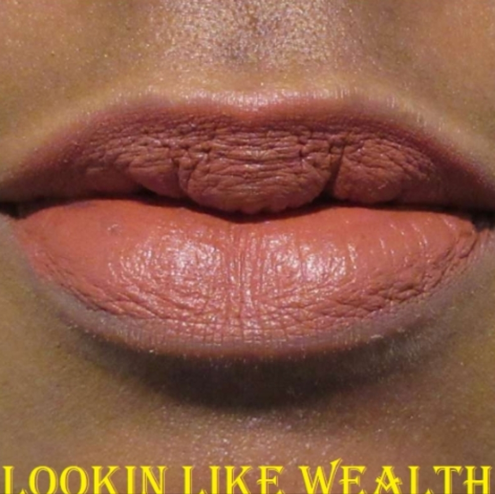 MAC Cosmetics Lookin Like Wealth Special Edition Lipstick - Picture 2 of 8